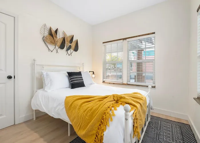 3Br Cozy Cottonwood Home - Just Walk To Old Town! Holiday home Cottonwood
