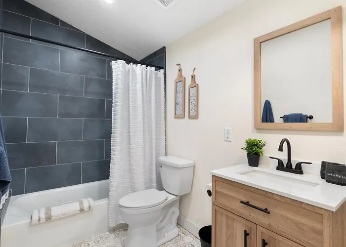3Br Cozy Cottonwood Home - Just Walk To Old Town! *
